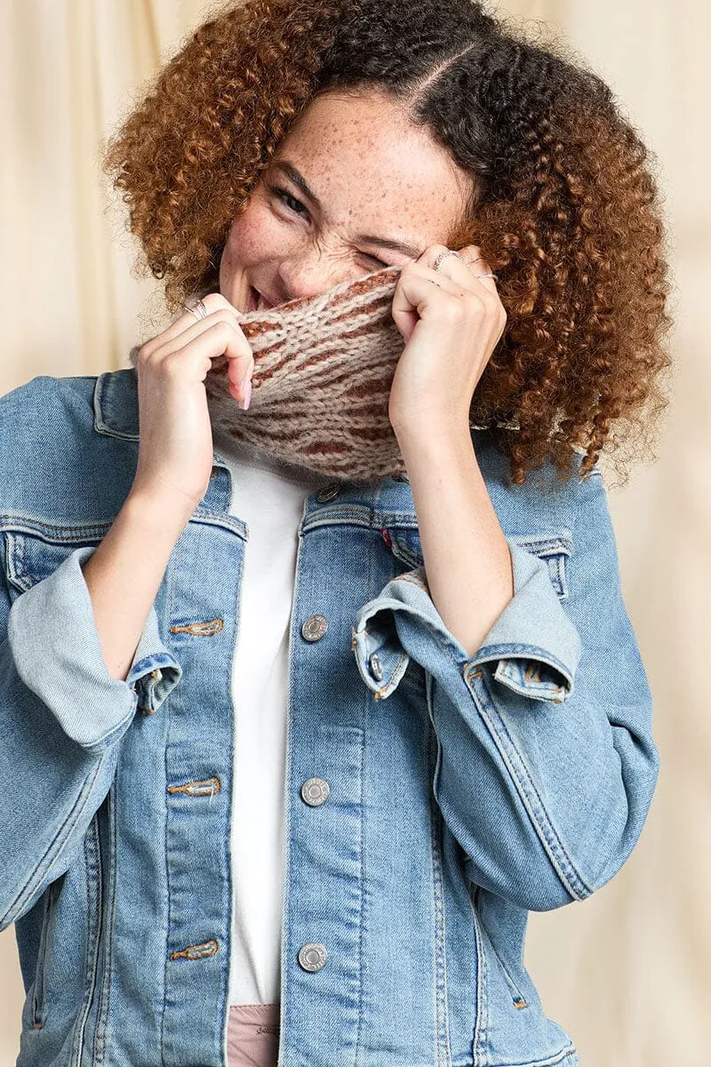 Ripple Ridge Cowl
